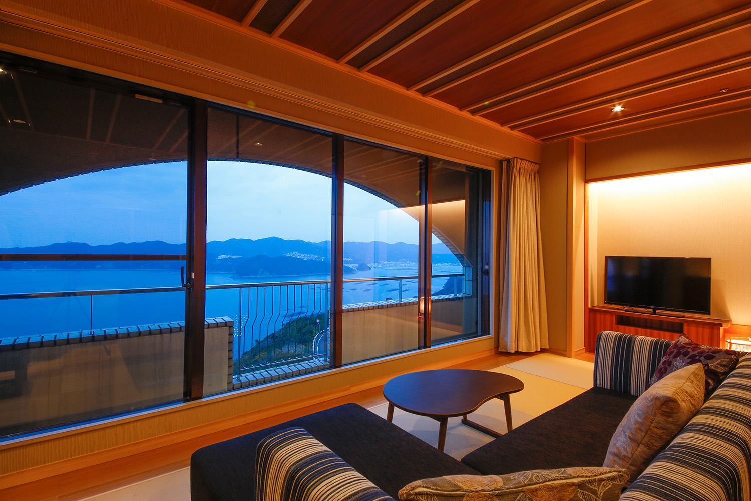 Plaza Awajishima Hotell Minamiawaji Rum bild