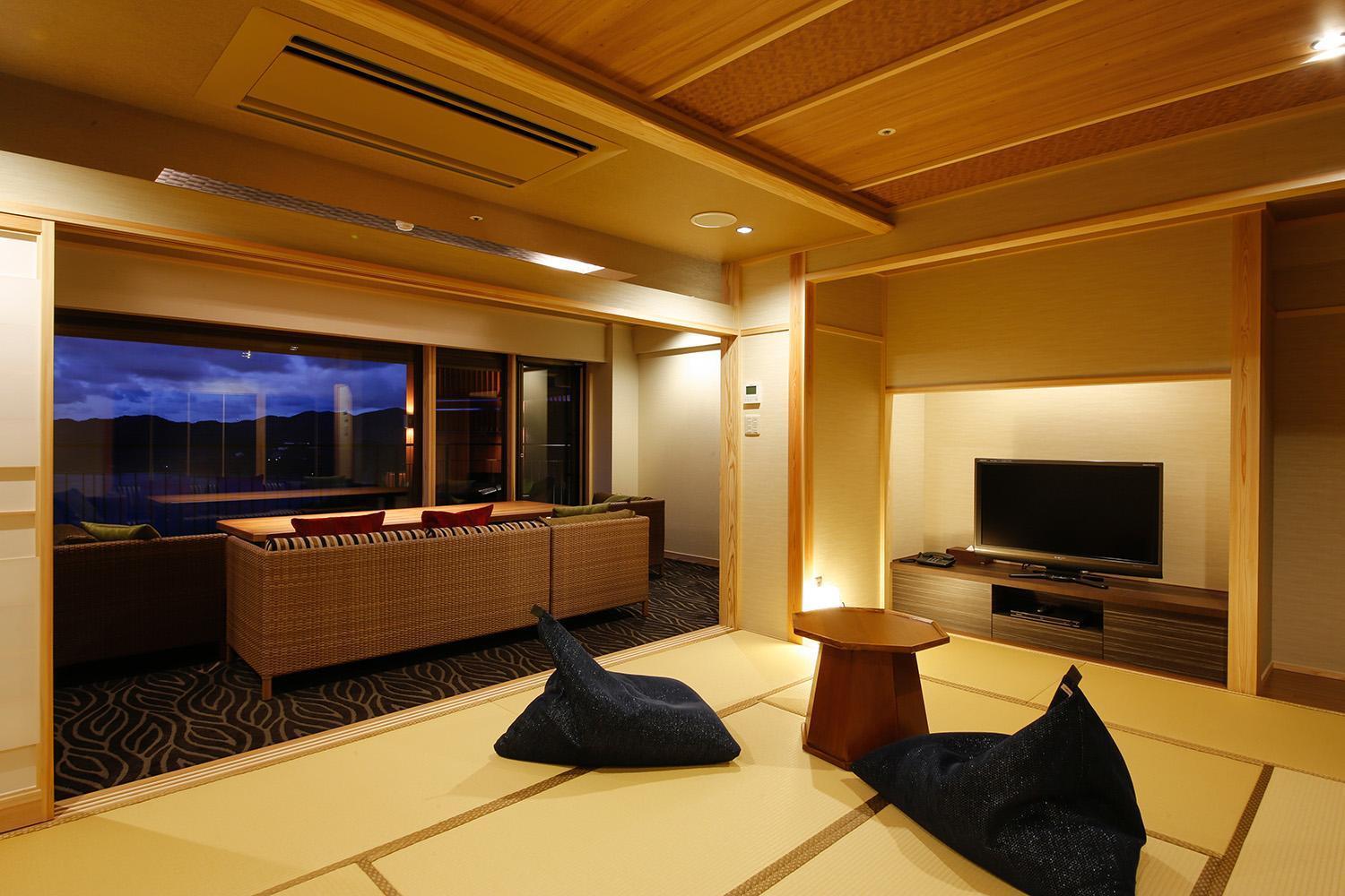 Plaza Awajishima Hotell Minamiawaji Rum bild
